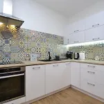 Apartament Szmaragdowy Z Garażem Centrum Gliwic *