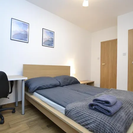 Apartament Szmaragdowy Z Garażem Centrum Gliwic