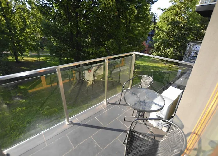 Szmaragdowy Z Garazem Centrum Gliwic-klimatyzacja * Hlivice